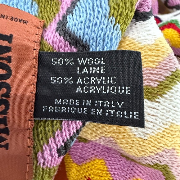 NWT Missoni Colorful Knit Fabric Scarf/ Wrap - Picture 7 of 7